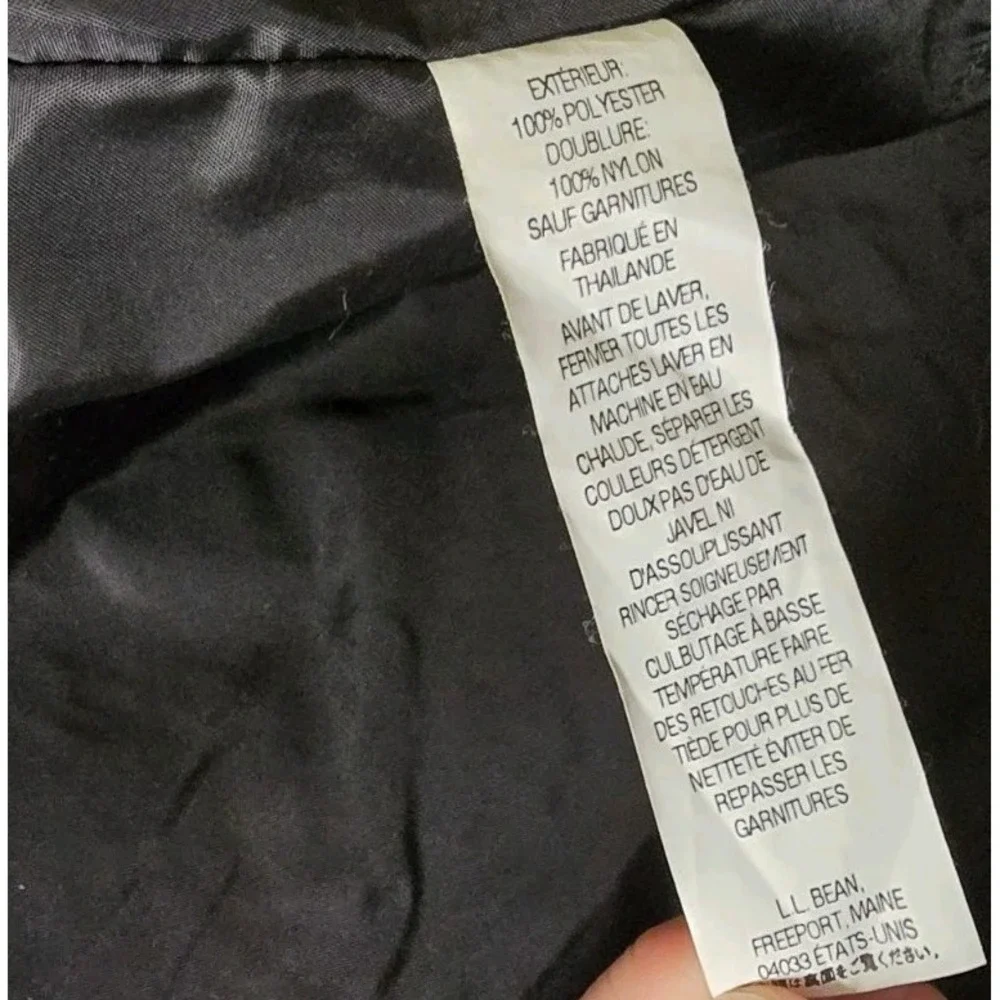 L.L.Bean Women's Black Hooded Rain Coat Jacket Size Medium Waterproof Jacket